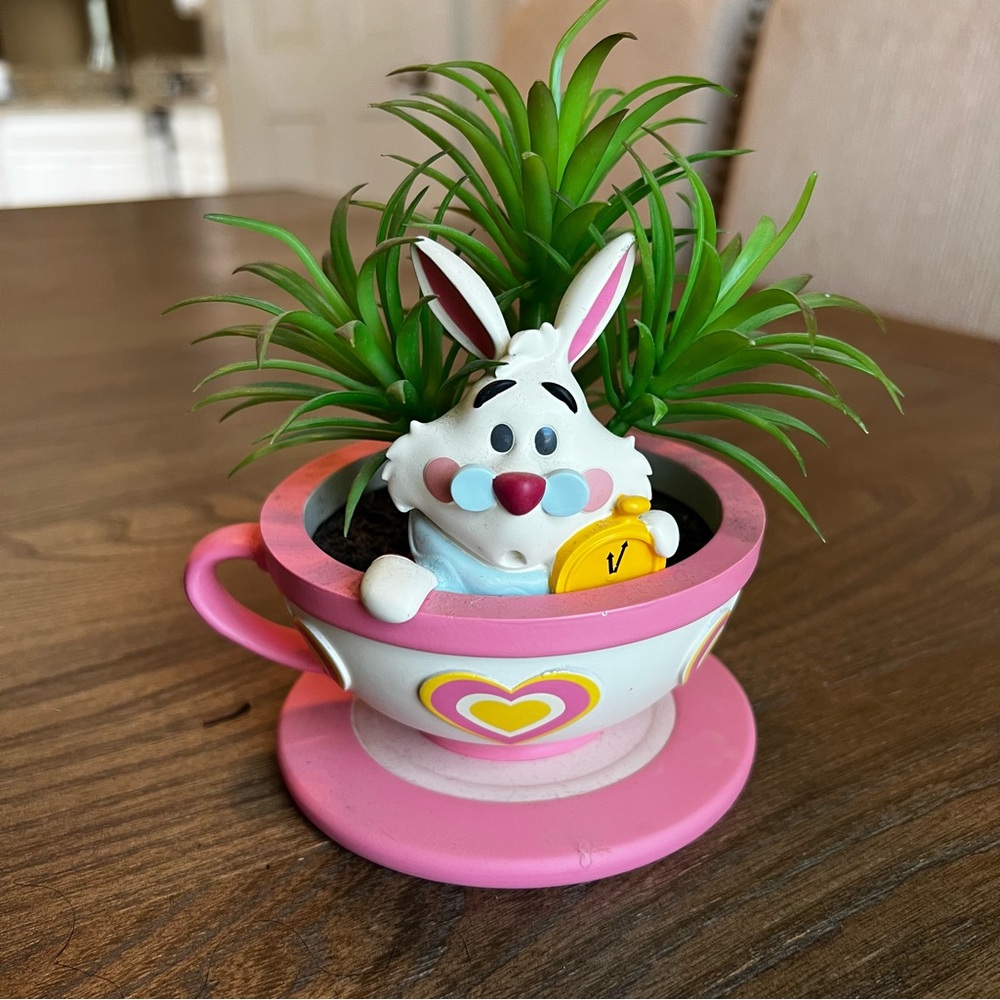 Disney White Rabbit Planter